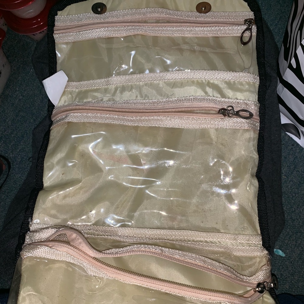 3 Zip Travel Makeup Bag!!!